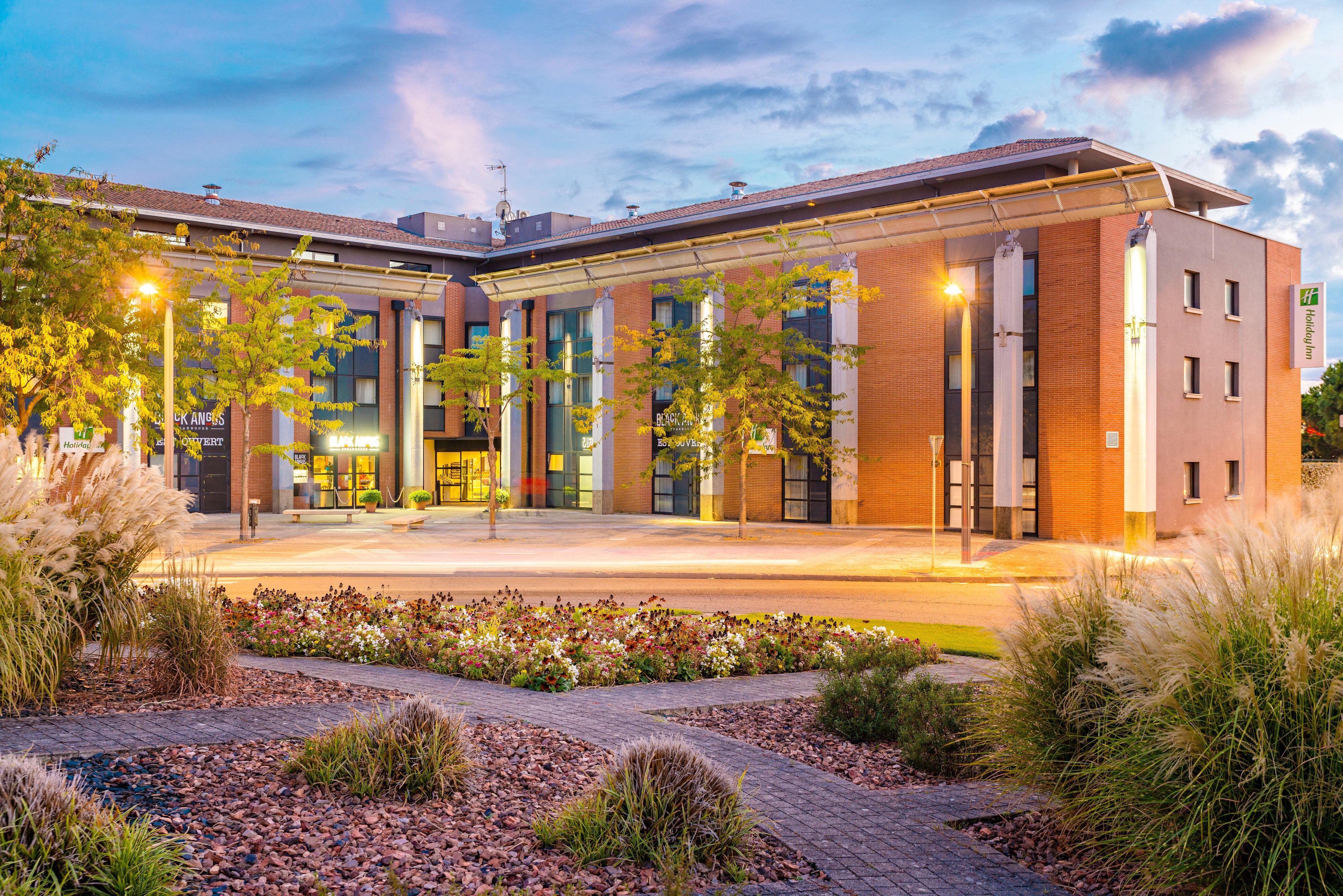 Holiday Inn Toulouse Airport By Ihg Blagnac Zewnętrze zdjęcie