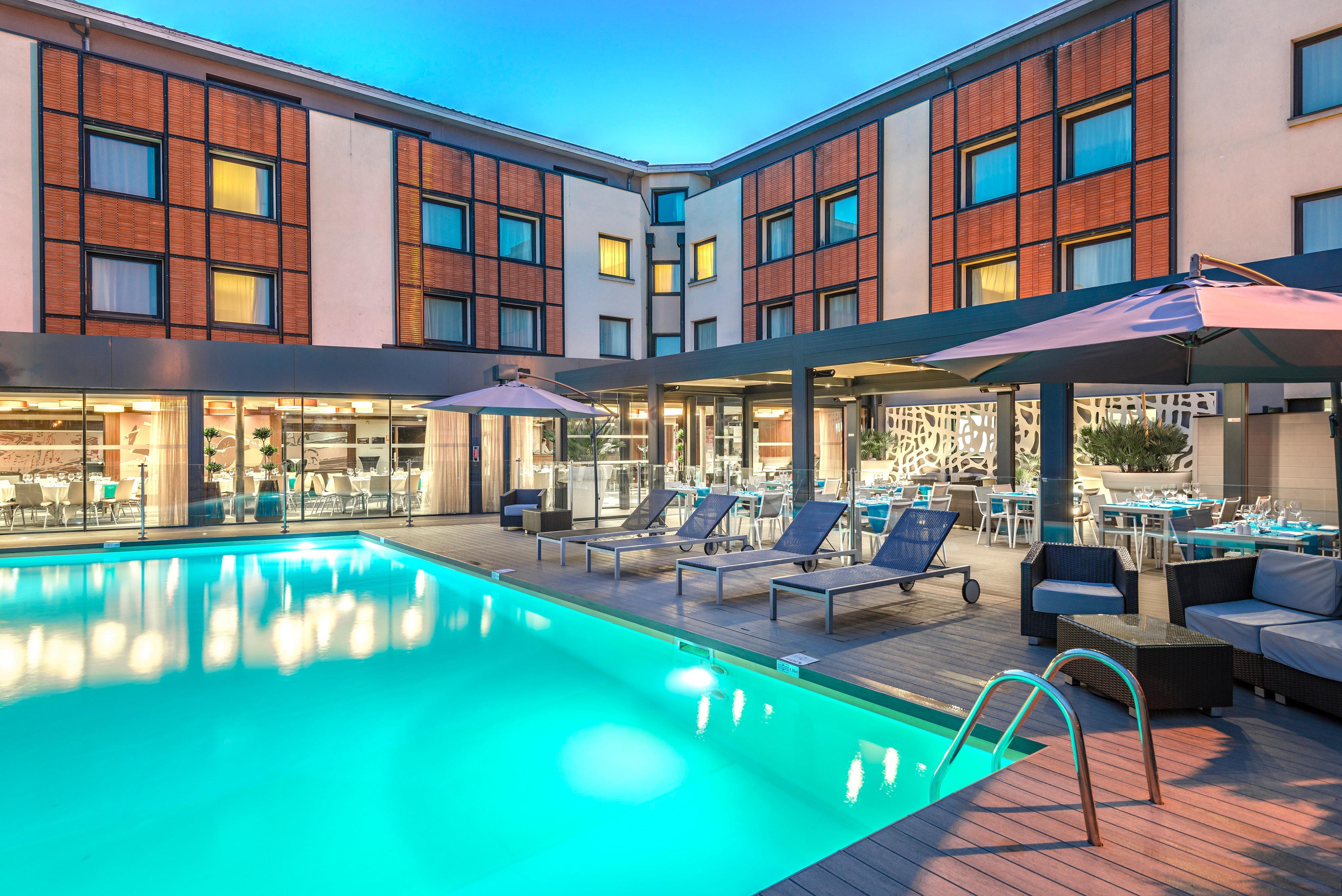 Holiday Inn Toulouse Airport By Ihg Blagnac Zewnętrze zdjęcie