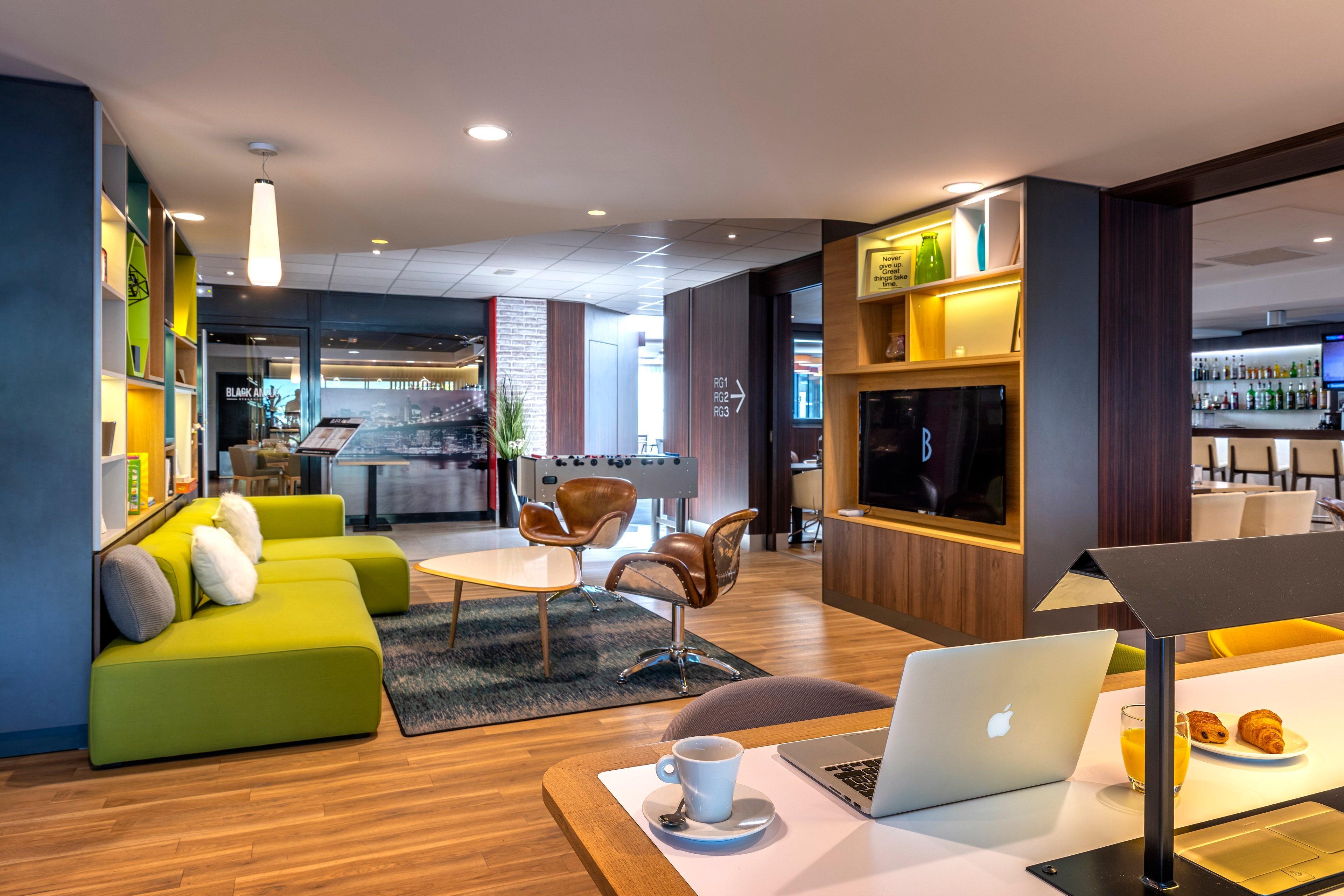 Holiday Inn Toulouse Airport By Ihg Blagnac Zewnętrze zdjęcie