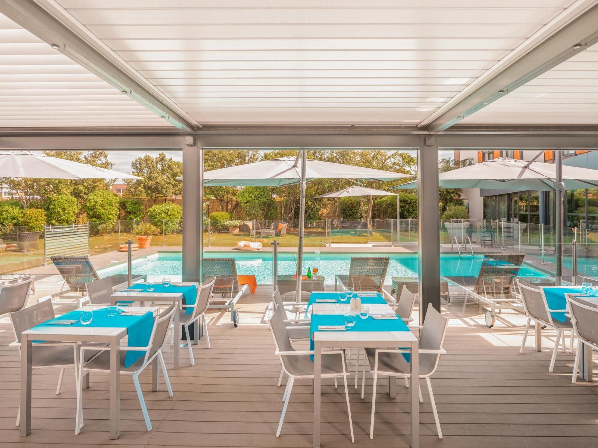 Holiday Inn Toulouse Airport By Ihg Blagnac Zewnętrze zdjęcie