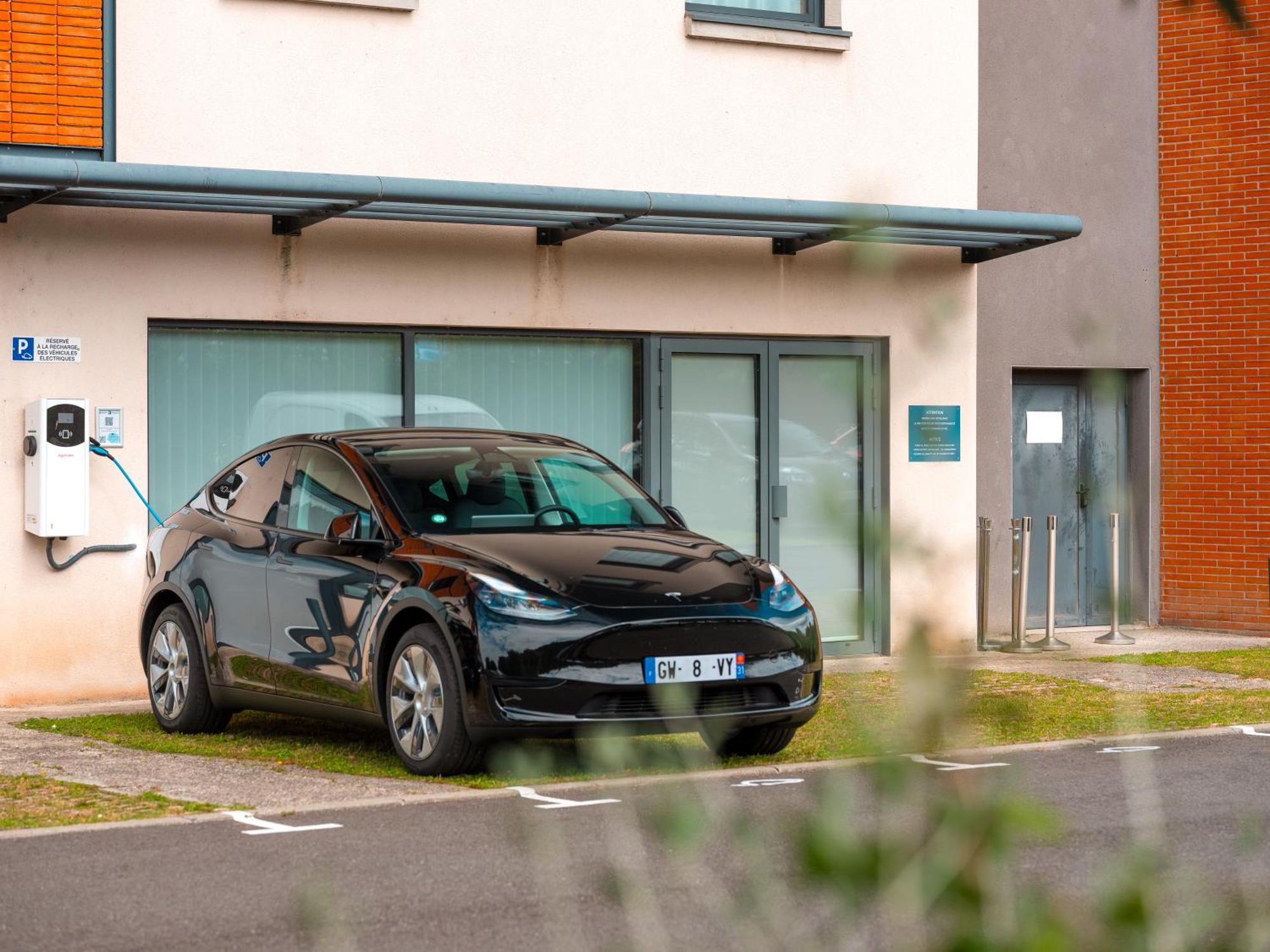 Holiday Inn Toulouse Airport By Ihg Blagnac Zewnętrze zdjęcie