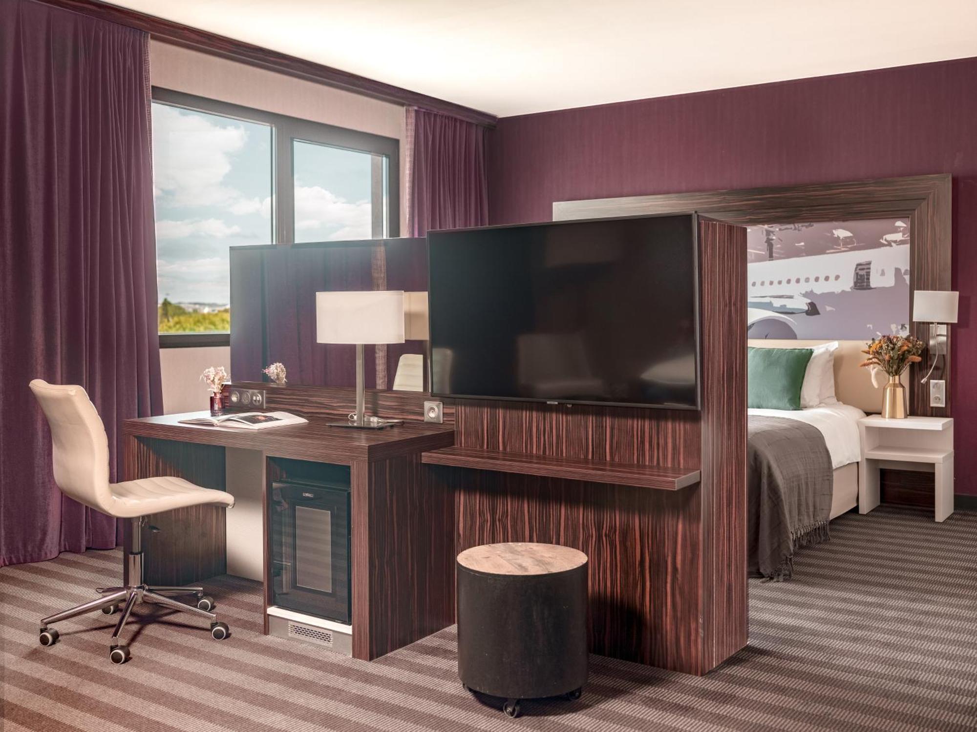 Holiday Inn Toulouse Airport By Ihg Blagnac Zewnętrze zdjęcie