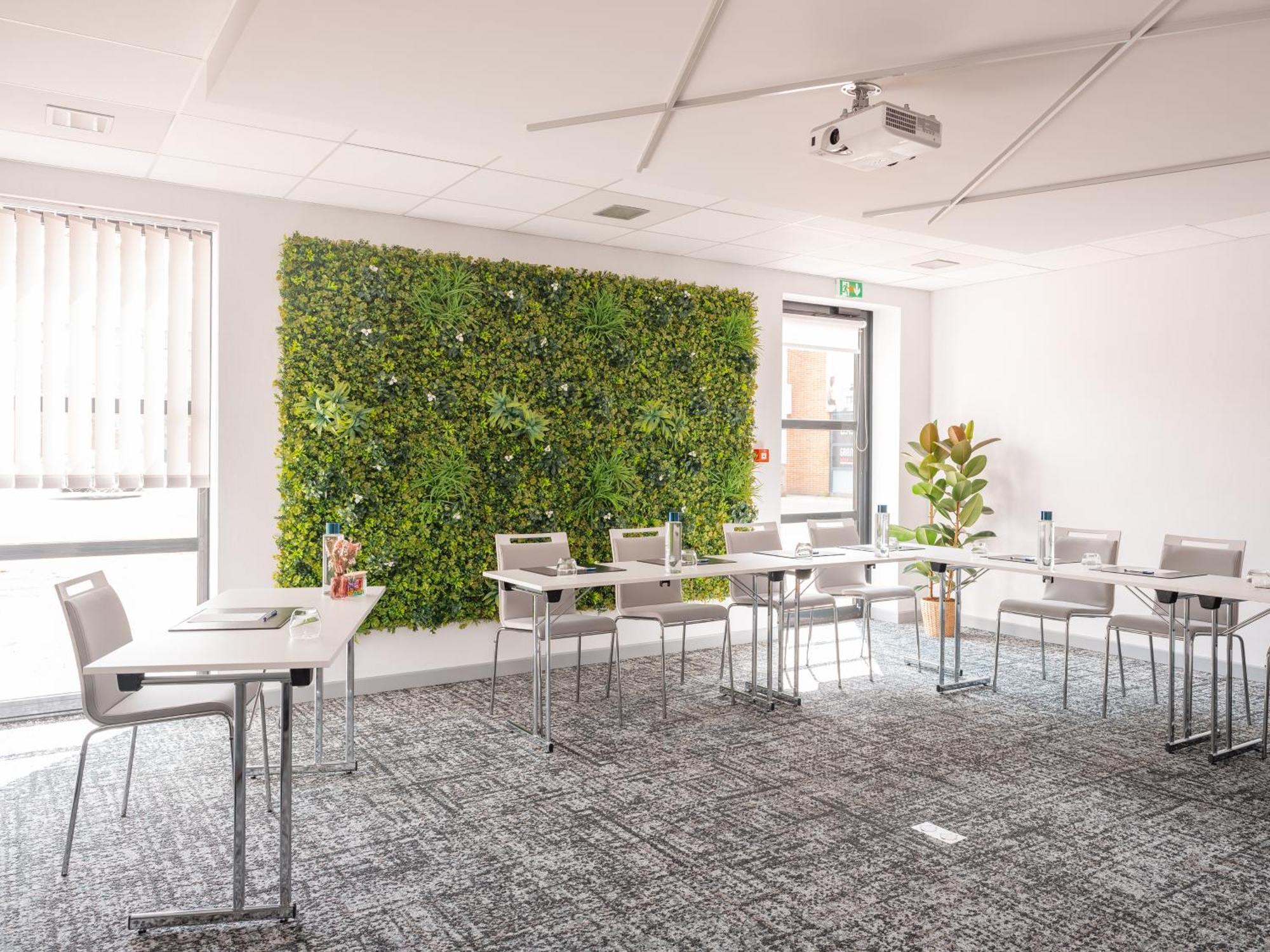 Holiday Inn Toulouse Airport By Ihg Blagnac Zewnętrze zdjęcie