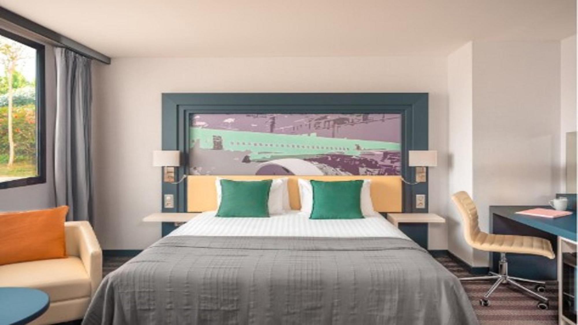 Holiday Inn Toulouse Airport By Ihg Blagnac Zewnętrze zdjęcie